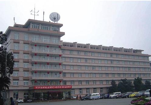 公司金牛賓館水幕墻工程順利竣工